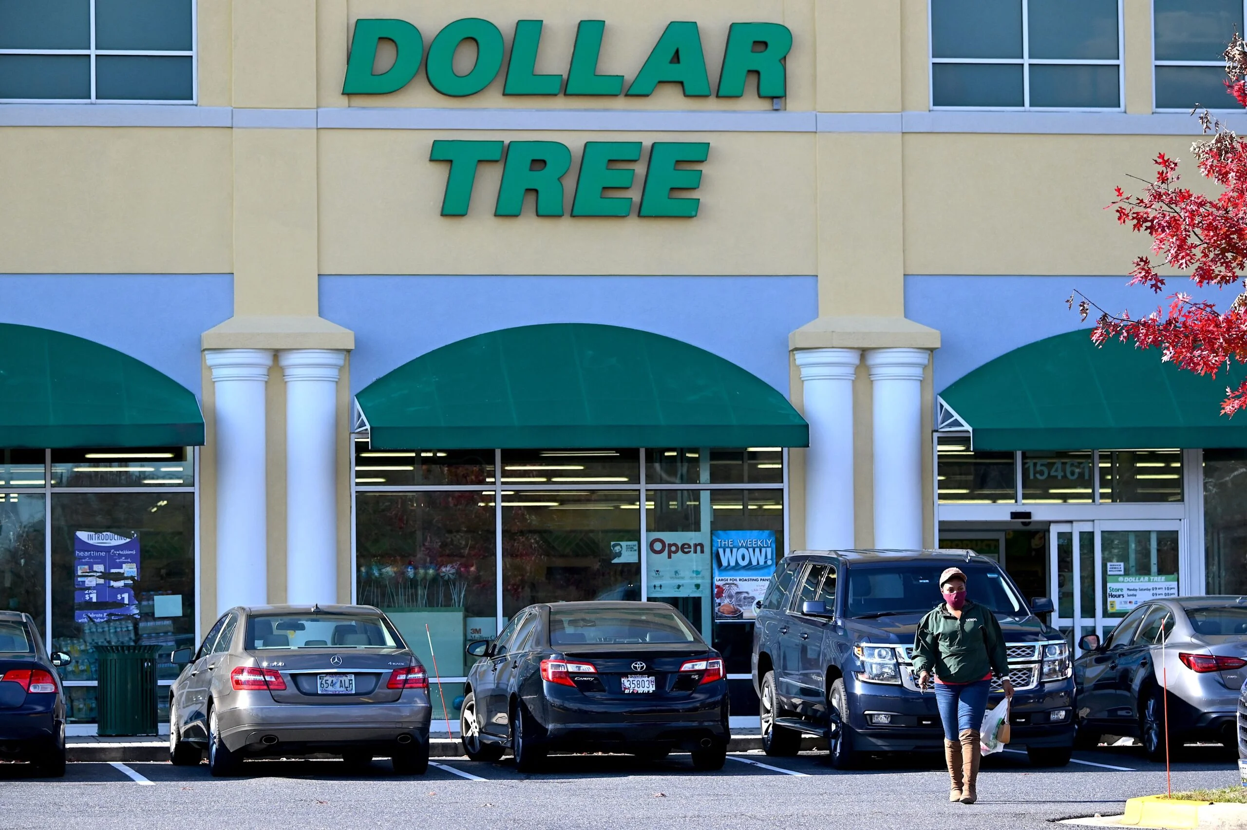 Unlock Your Retail Potential: Join Dollar Tree!