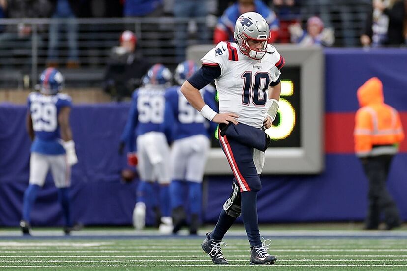 The Next Chapter: Speculating on the New Starting QB for the Patriots After Mac Jones Trade