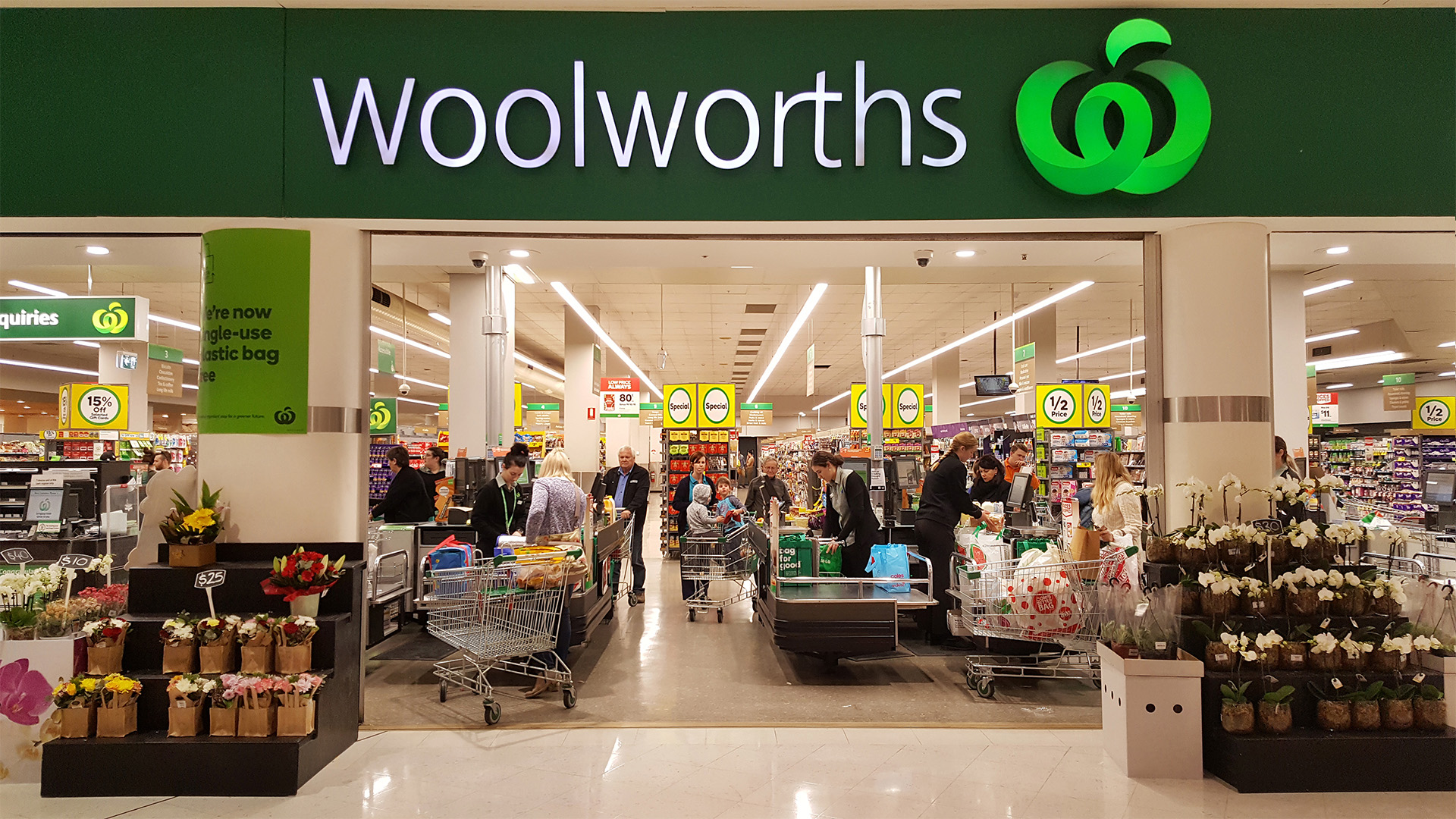 Come Grow with Woolworths: Vacancies Available Nationwide!